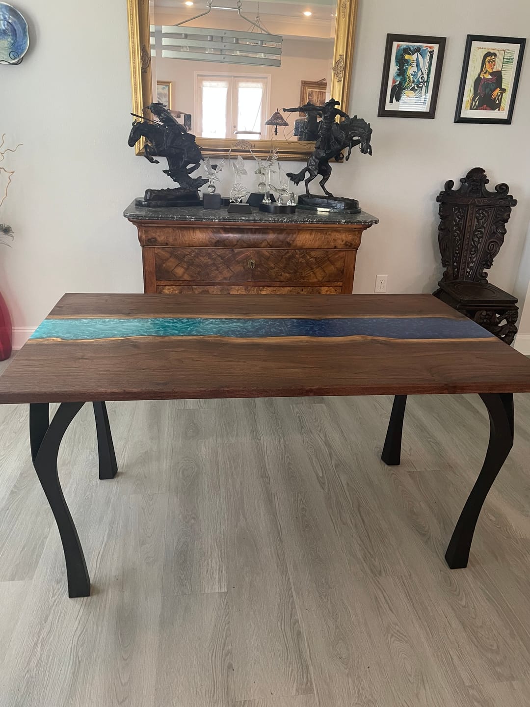 Customer photo review of Furniture Legs 506 Faras 28H for Dining Tabletop