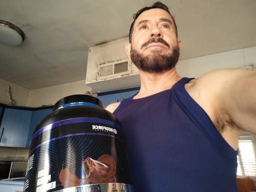 Customer photo review of ISO PROTEIN GEOFORCE 2.27 KG
