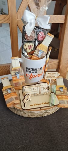 Kundenbewertung mit Foto zu Mug with saying - Hang in there later there will be Aperol - Funny gift for birthday - Christmas - for friends and family - colleagues - Farbe: Weiß