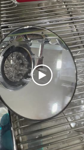 Customer video review of PESADO HD - High Diffusion Shower Screen
