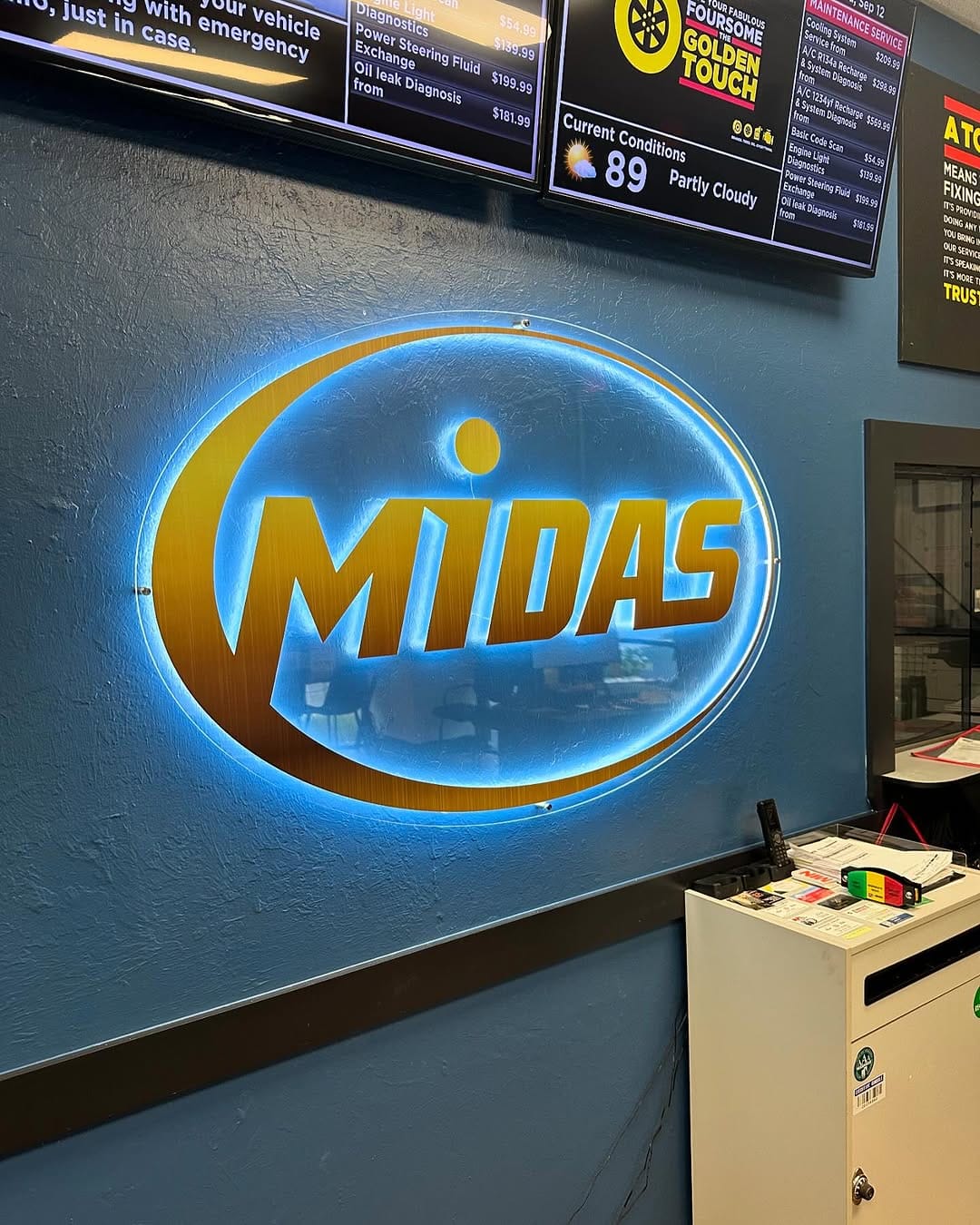 Customer photo review of Custom Neon Signs