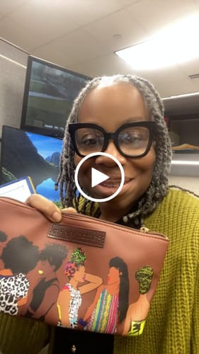 Customer video review of Squad Espresso Brown Cosmetic Bag