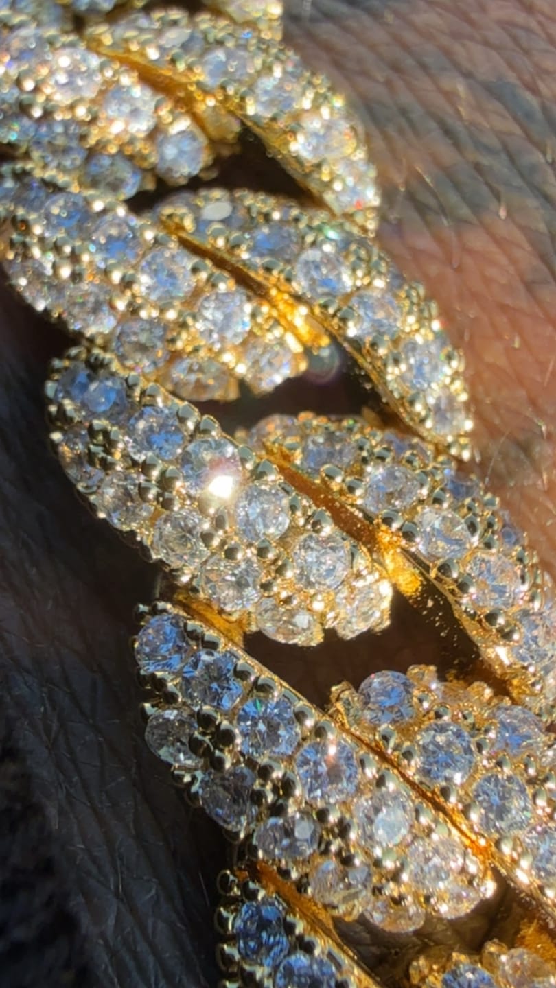 Customer photo review of 8mm Iced Cuban Link Bracelet - Gold