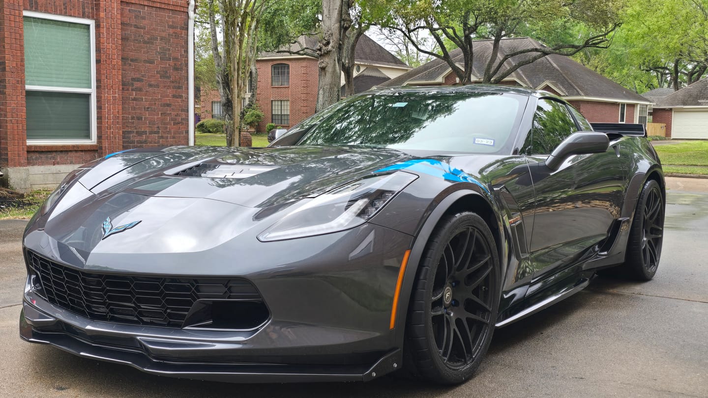 Customer photo review of Corvette C7 Front Bumper Grill