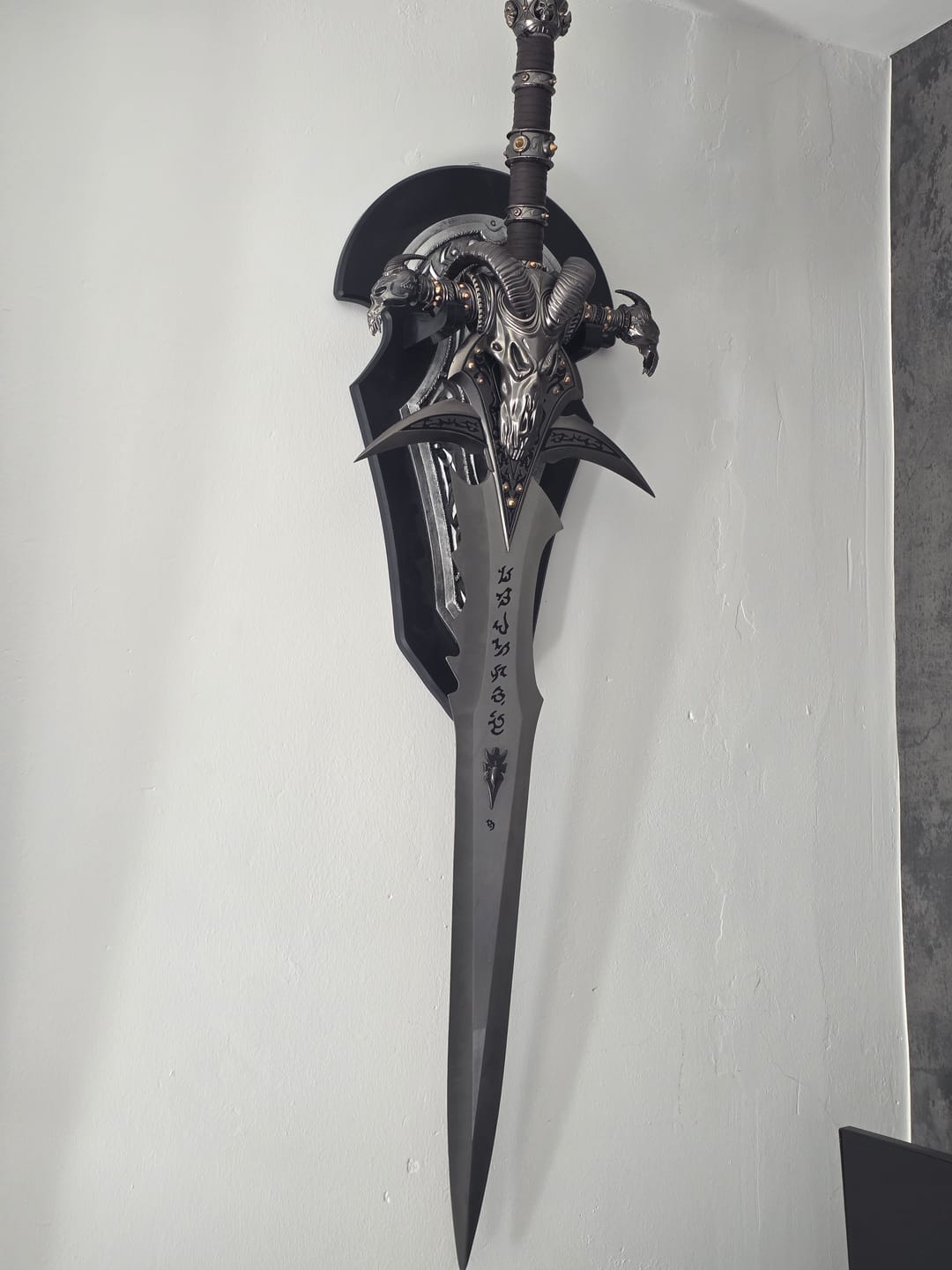 Customer photo review of World of Warcraft - Epic Edition Frostmourne