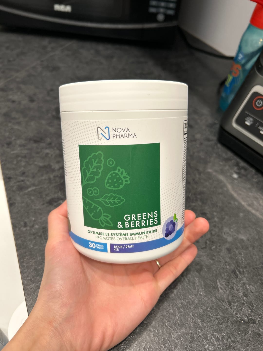 Customer photo review of Nova Pharma - Greens & Berries 420g