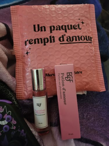Customer photo review of Elixir Aux Phéromones.