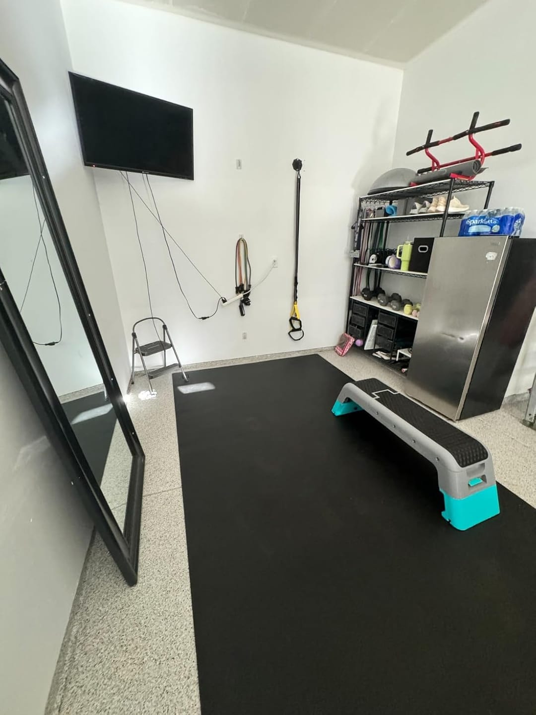 Customer photo review of GXMMAT Extra Large Exercise Mat 6'x10'