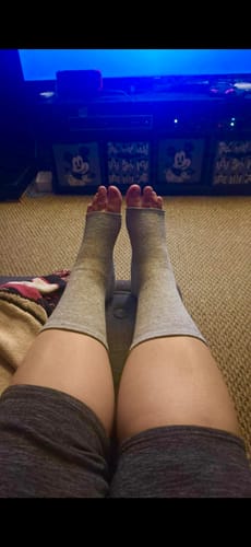 Customer photo review of Premium Anti-Fatigue Bamboo Footsleeves