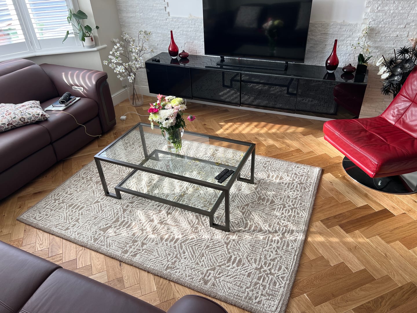 Customer photo review of Hudson Glass Metal Coffee Table - Dark Bronze