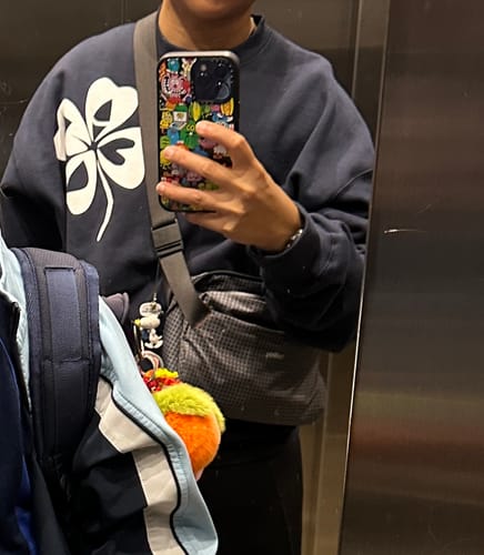 Customer photo review of MARDI MERCREDI -  SWEATSHIRT CLOVERMARDI_BLACK CREAM