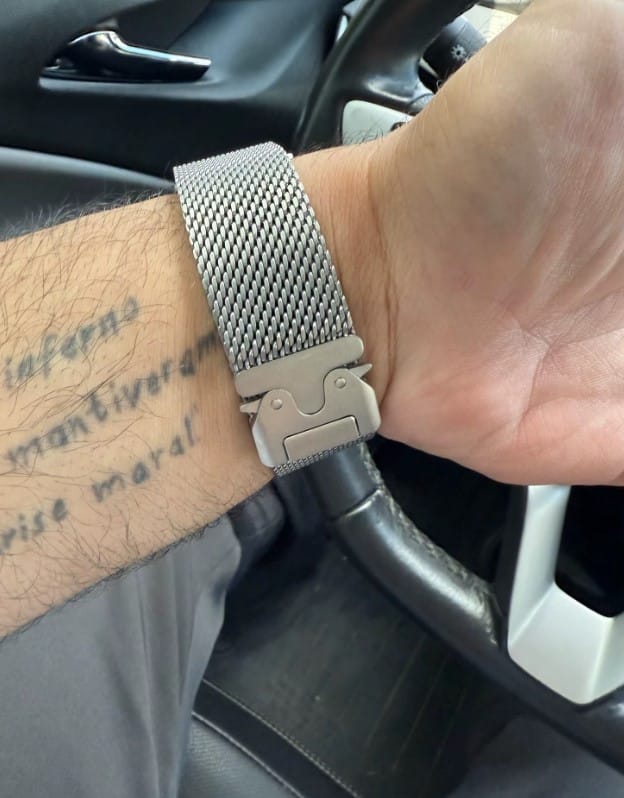 Customer photo review of Ultimate Titanium Milanese Loop Strap for Apple Watch
