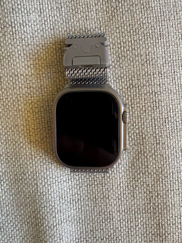 Customer photo review of Ultimate Titanium Milanese Loop Strap for Apple Watch