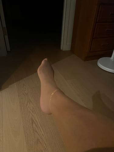 Customer photo review of PLAY - FREE HUGGING SEAMLESS TIGHTS  - GLOSS