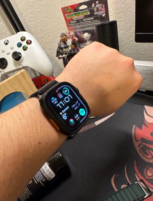 Customer photo review of Ultimate Titanium Milanese Loop Strap for Apple Watch