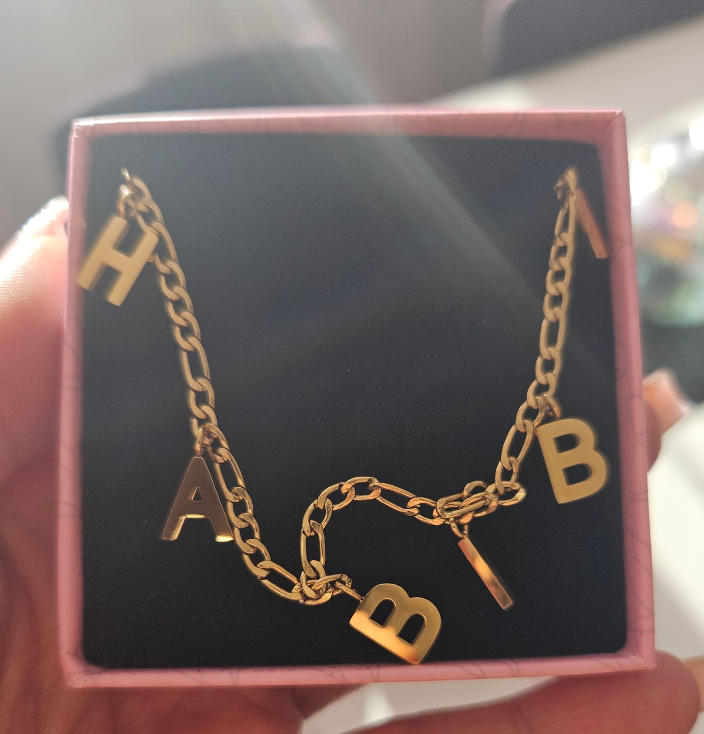 Customer photo review of Namenskette | 18K vergoldet
