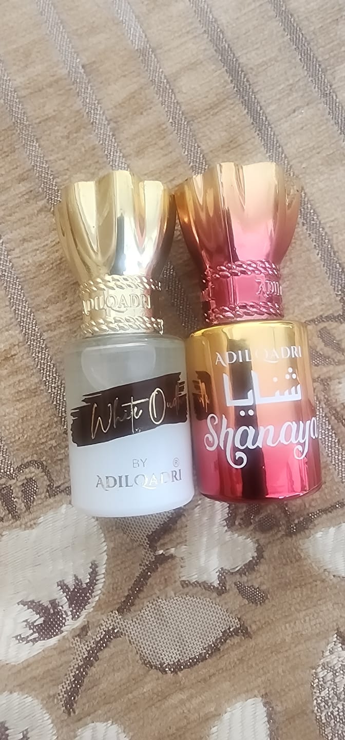 Customer photo review of 2 Pcs Attar Set Shanaya And White Oudh 5.5 Ml Each