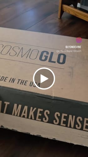 Customer video review of CosmoGlo XL Light Bundle + Phone Clip