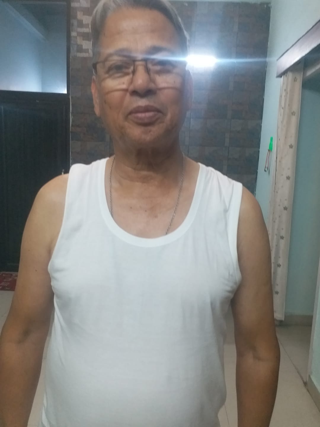 Customer photo review of Kings RNBS - 100%  Cotton White Vest For Mens Combo (Pack of 4) | Uathayam