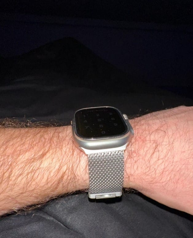 Customer photo review of Ultimate Titanium Milanese Loop Strap for Apple Watch