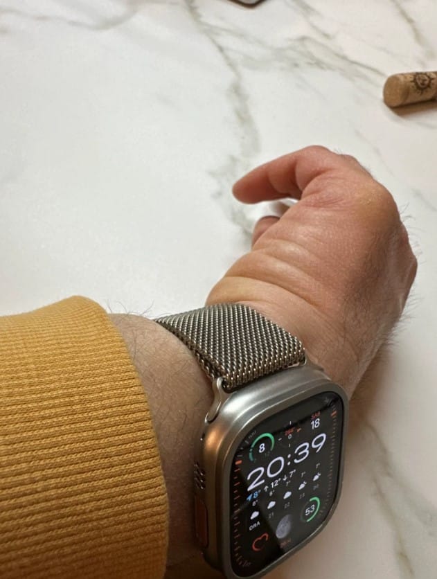 Customer photo review of Ultimate Titanium Milanese Loop Strap for Apple Watch