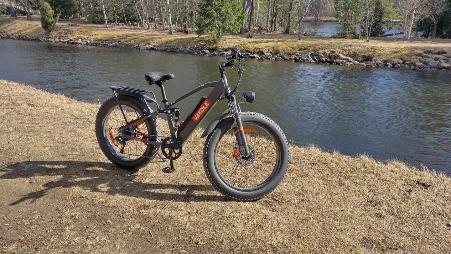 Customer photo review of Vakole CO26 750W 26" Fat Bike 768Wh Full Suspension E-Mountain Bike 48V 16Ah Battery
