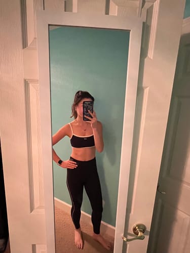 Customer photo review of The Studio Legging / Black-Crème