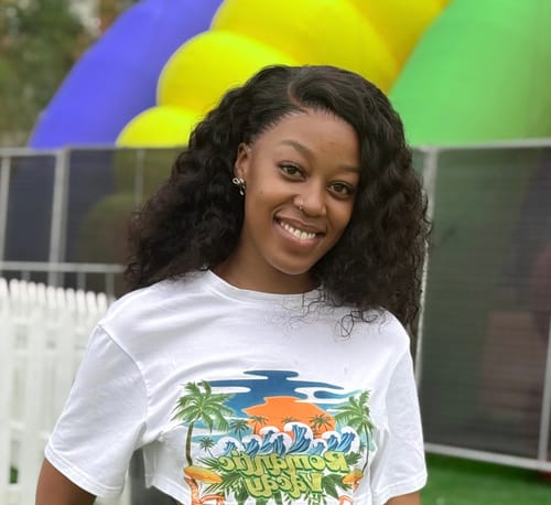 Customer photo review of 13a Machine Made Wigs : Bohemian Water Curl Double Drawn HD Frontal Wigs