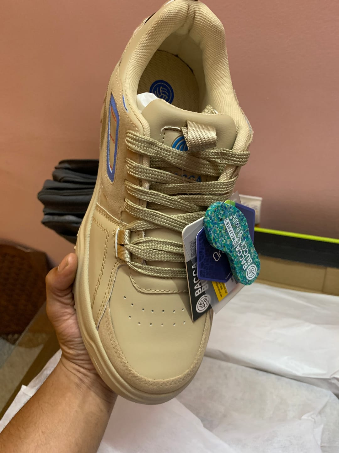 Customer photo review of Bacca Bucci EVOLVE - The Ultimate Low-Top Sneakers for Men