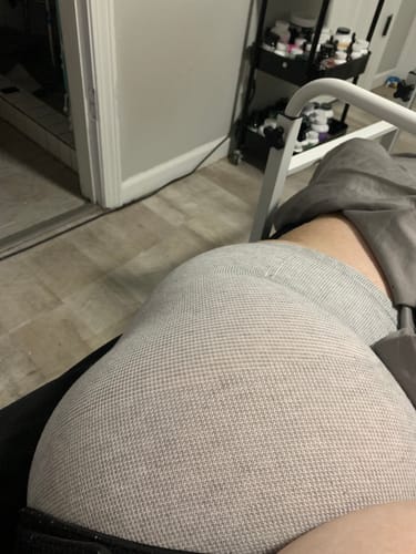 Customer photo review of Premium Bamboo Knee Sleeve (Single)