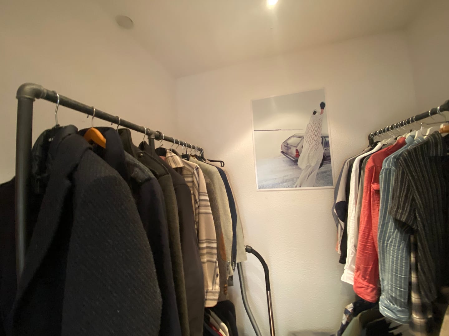 Customer photo review of BEN Freistehende Kleiderstange für kurze und lange Kleidung