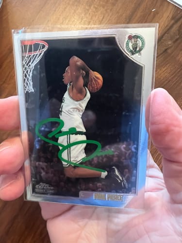 Customer photo review of Paul Pierce Autograph Signing