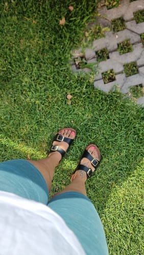 Customer photo review of SANDALIAS ZIPOLITE MIXTECA NEGRO