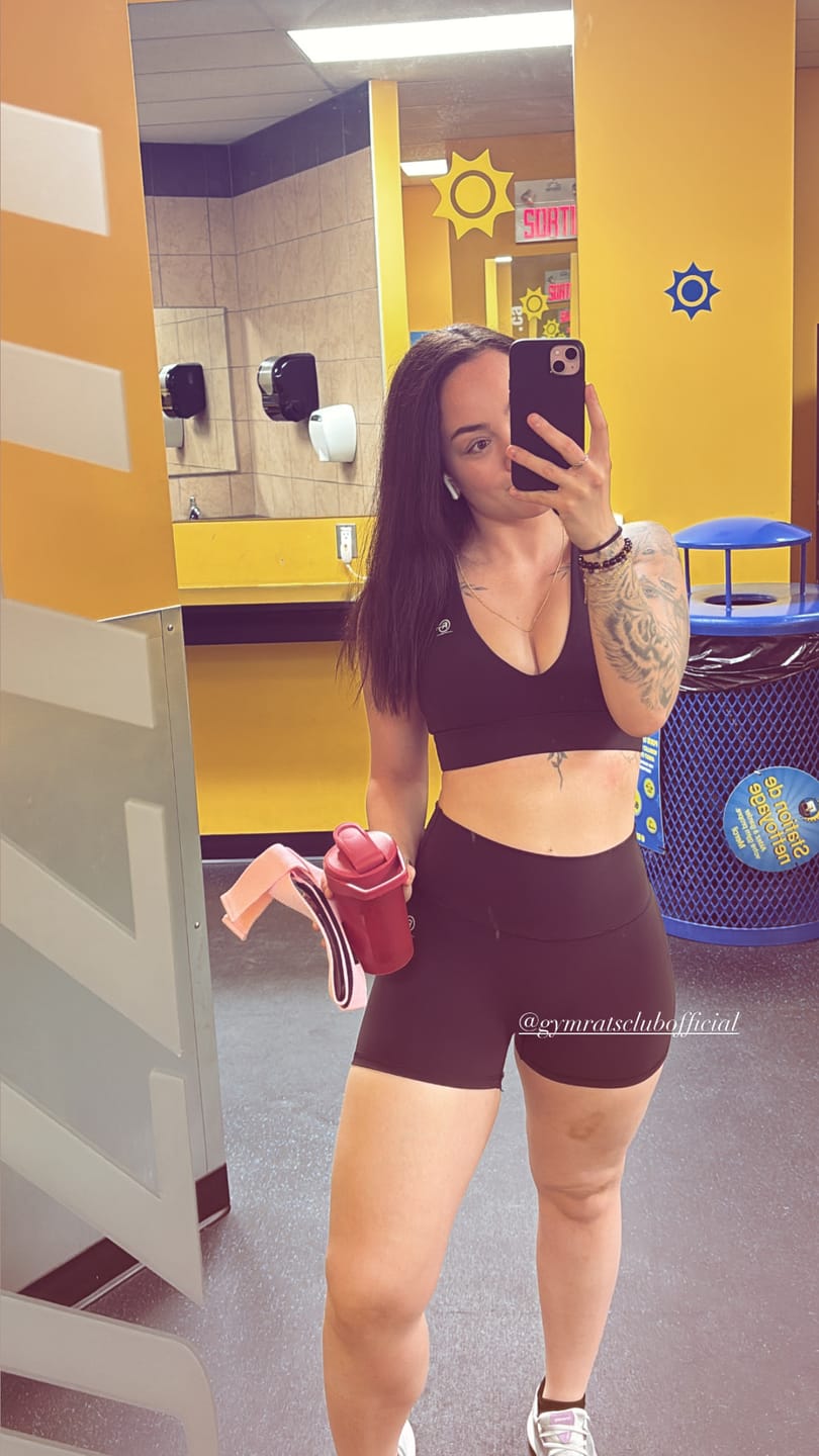 Customer photo review of STYLEFLEX SPORT BRA