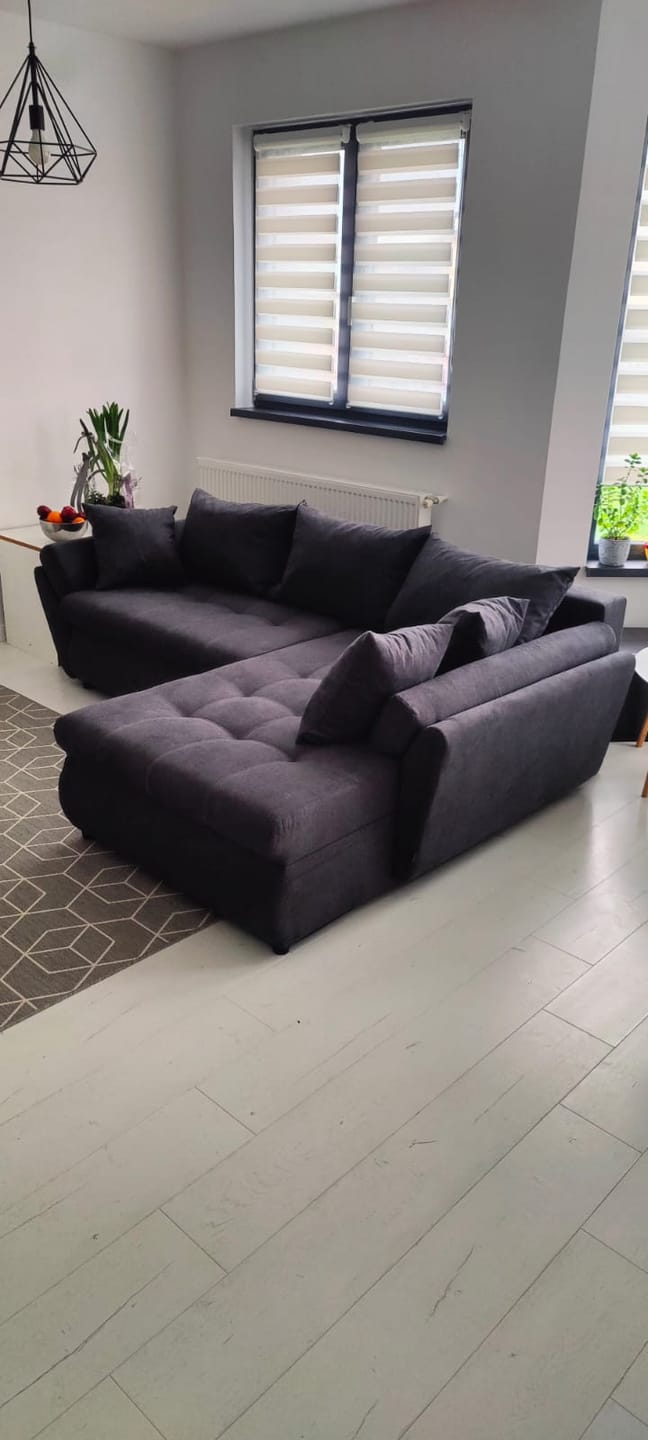 Customer photo review of Colțar extensibil dumonde cu ladă de depozitare si sezut confortabil din spuma HR, Loana Grafit II 270x185 cm