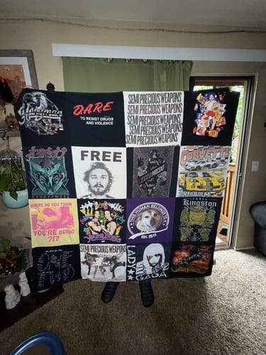Customer photo review of Premium T Shirt Quilt
