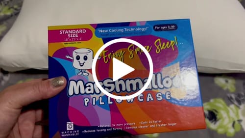 Customer video review of The Marshmalloo Pillowcase