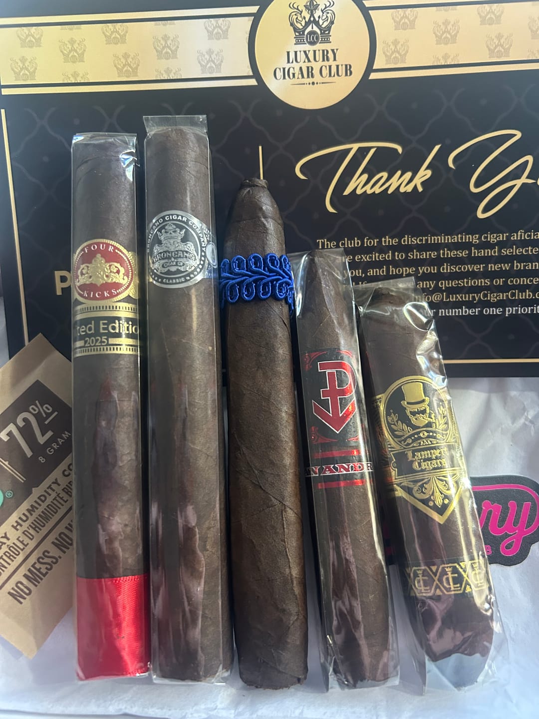 Customer photo review of Platinum Subscription Luxury Cigars Monthly