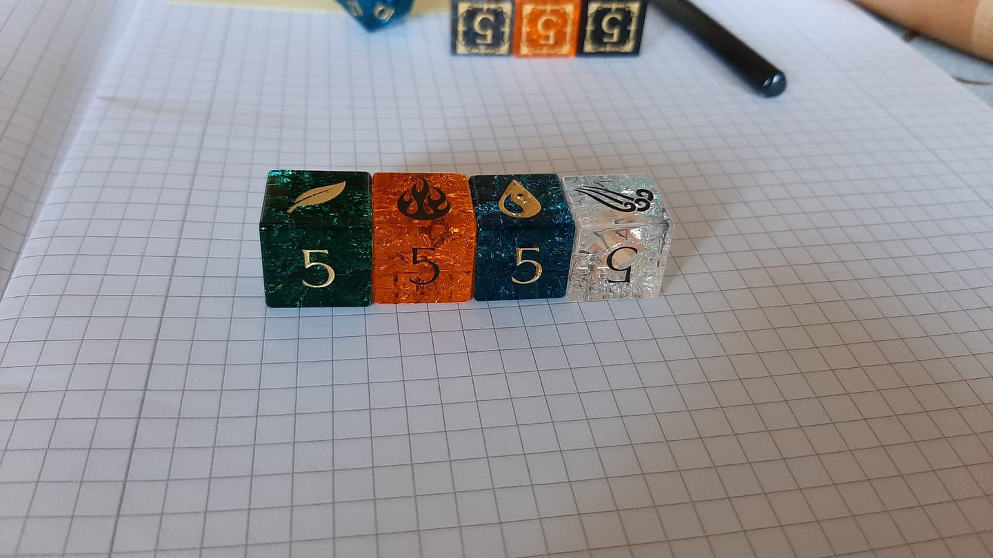 Customer photo review of Dnd dice set Blast Glass Polyhedral Elemental Style