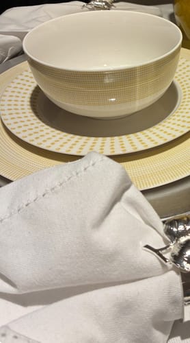 Customer photo review of Aynsley Spots & Dots 12 Piece Set Mustard