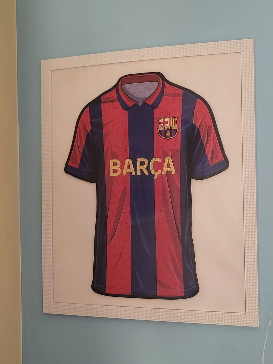 Customer photo review of FC Barcelona® Jersey - Wooden Puzzle