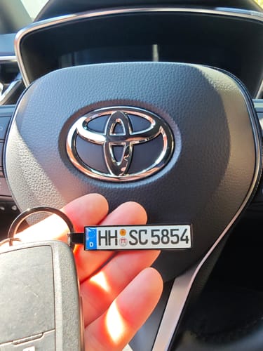 Customer photo review of Kennzeichen Schlüsselanhänger Mini Nummernschild Metall