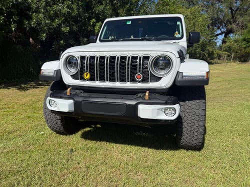 Customer photo review of Rubicon Steel Front Bumper Fog Trim Light Covers JL/JT (2018-2025)