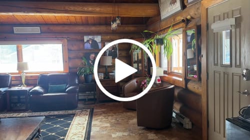 Customer video review of SmartWings Motorized Roller Shades 100% Blackout Linen