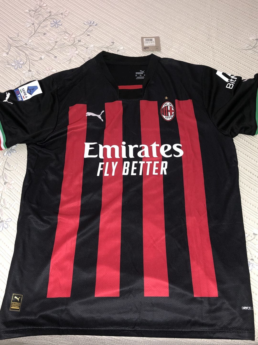 Customer photo review of MAGLIA MILAN HOME 2021/22