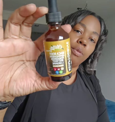 Customer photo review of Maca Root Liquid Drops
