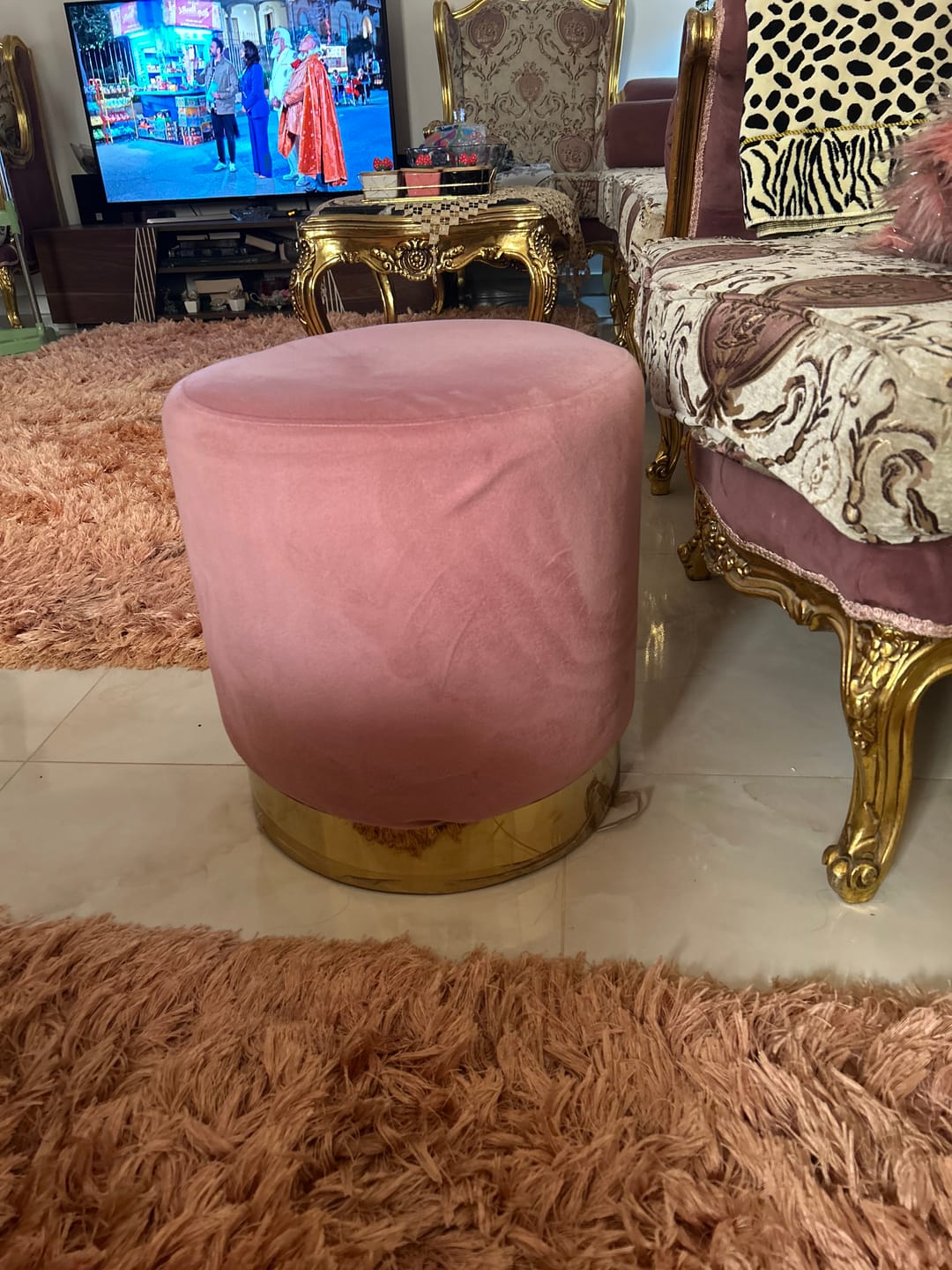 Customer photo review of بوف شيك هومز - وردي - AC08