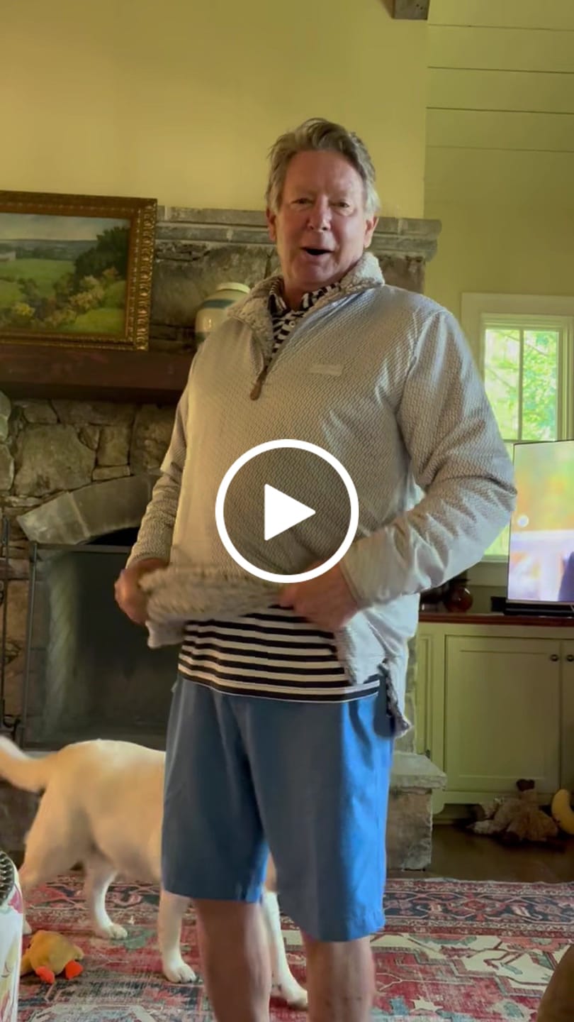 Customer video review of Reversible Sherpa 1/4 Zip