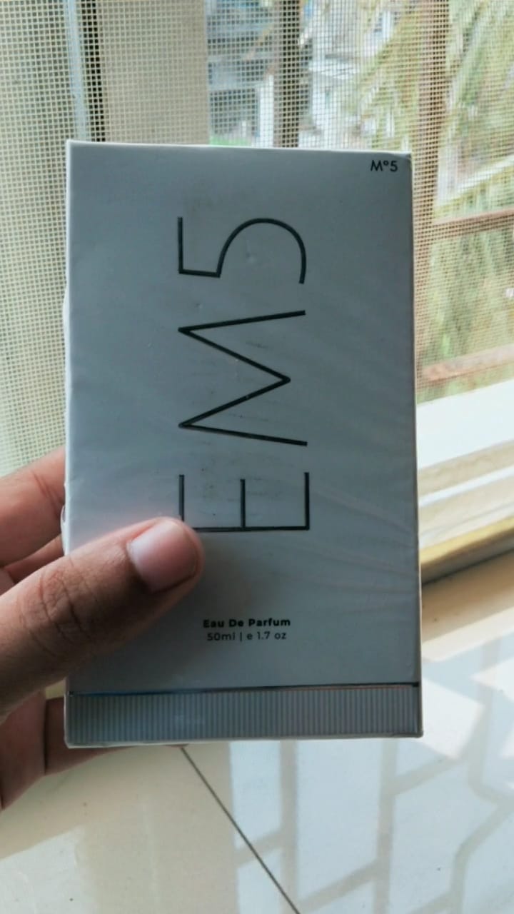 Customer photo review of EM5™ Afgano Perfume EDP Spray for Men | Amber Smoky Oud Fragrance Accords | Luxury Gift for Men | Variants Available: 50 ml Spray / 15 ml Spray