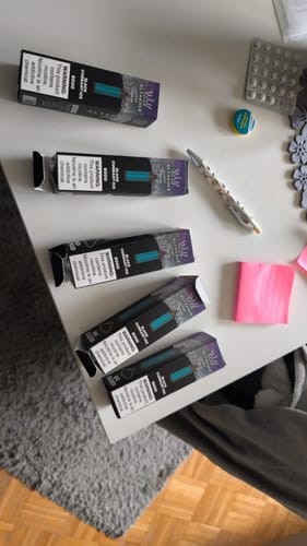 Customer photo review of Al Fakher Crown Bar 8000 - Puff Jetable / Disposable